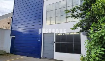 Prédio Comercial e 3 banheiros para Alugar, 500 m² por R$ 10.000/Mês