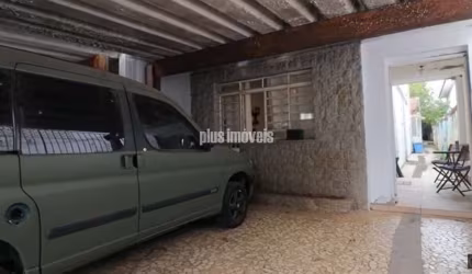 Casa à venda com 250m², 2 quartos e 2 vagas