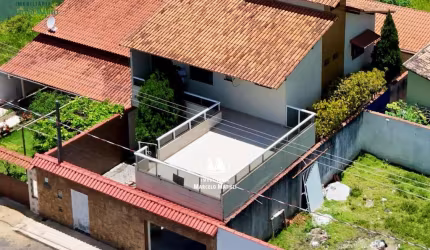 Casa em condomínio fechado com 4 quartos à venda em Palmeiras, Guarapari  por R$ 720.000