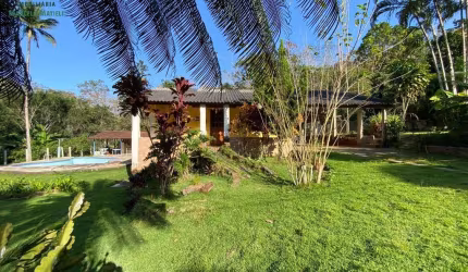Uma área com 5 hectares com potencial imenso para investimento é isso que você procura ?