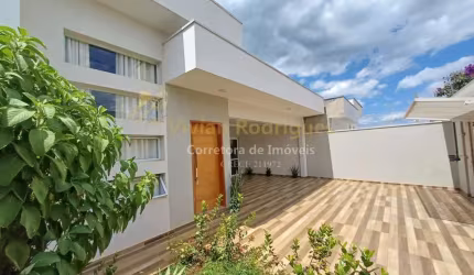 Casa para Venda em Boituva, Portal Ville Azaleia, 3 dormitórios, 1 suíte, 2 banheiros, 4 vagas
