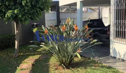 Vila Liberdade - Casa térrea com edícula nos fundos