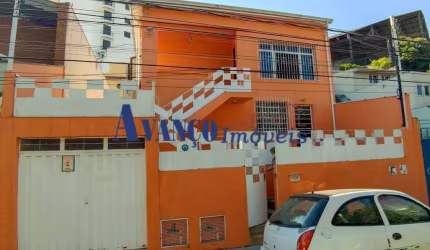 Excelente casa residencial ou comercial na Avenida 9 de Julho