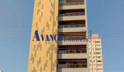 Edifício Dona Adélia - Amplo apartamento repleto de armários