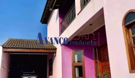 Lindo Sobrado com salão comercial no Jardim Martins em Jundiaí