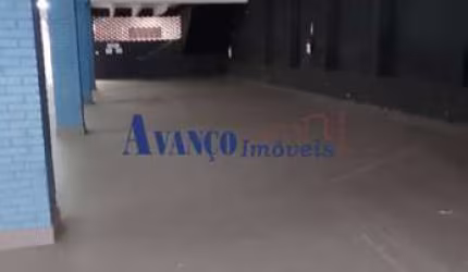 Amplo salão comercial em excelente local na Vila Arens