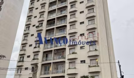 Edifício Quefren - Excelente apartamento com armários e andar alto