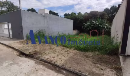 Jardim Celeste - Amplo terreno em local super tranquilo
