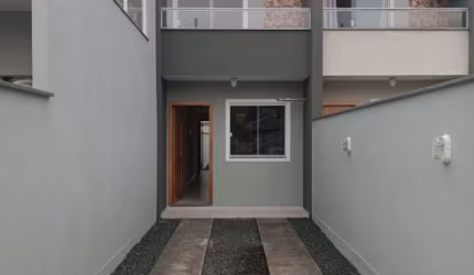 Geminado com 02 dormitórios e duas vagas para vender, Vila Nova