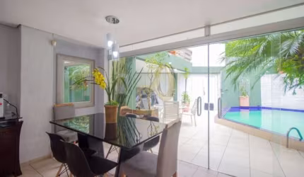 Casa à Venda na Vila Madalena - SP