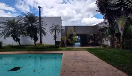 ÓTIMA CASA NO MORUMBI