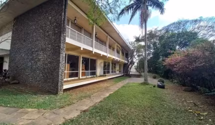 ÓTIMA MANSÃO DE USO MISTO NA CIDADE JARDIM
