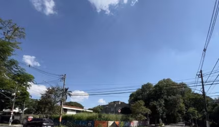 ÓTIMO TERRENO DE ESQUINA ALTO DE PINHEIROS