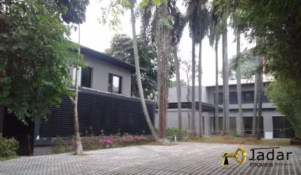 CASA COMERCIAL EM ALTO DE PINHEIROS  COM RENDA