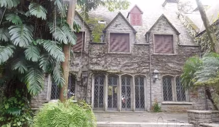 ÓTIMA CASA A VENDA NA CHACARA FLORA