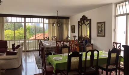 CASA COMERCIAL A VENDA