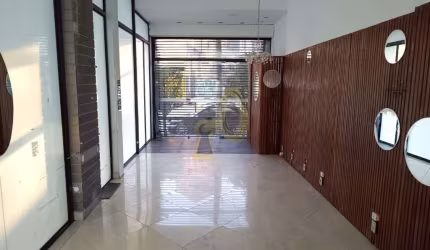 Linda Loja para Aluguel em Pinheiros, SP