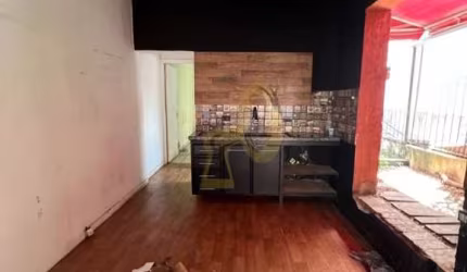 Casa Comercial em Cerqueira César - SP