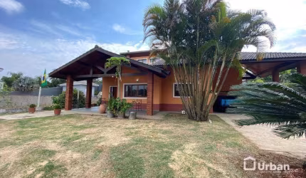 Casa com 3 dormitórios à venda, 359 m² por R$ 2.200.000,00 - Granja Viana - Cotia/SP