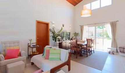 Chácara com 3 dormitórios à venda, 2568 m² por R$ 1.100.000,00 - Taipas de Pedra - São Roque/SP