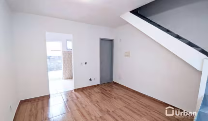 Casa com 2 dormitórios para alugar, 50 m² por R$ 1.200,00/mês - Caucaia do Alto - Cotia/SP