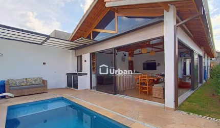 Casa com 2 dormitórios à venda, 105 m² por R$ 690.000,00 - Lago dos Pássaros - Cotia/SP