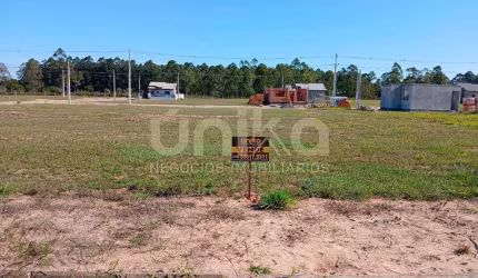 Terreno à venda na Florença, 1, Caverazinho, Araranguá por R$ 75.000