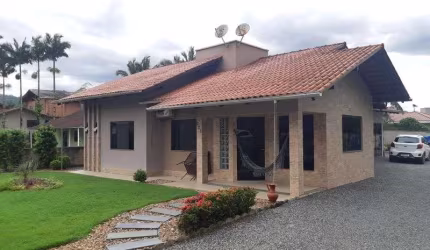 Casa  RIO DOS CEDROS - SC