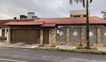 Casa  TIMBÓ - SC
