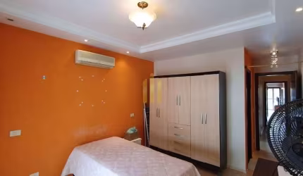 Casa com 3 quartos à venda no Jardim Pedra Branca, São Paulo  por R$ 1.200.000