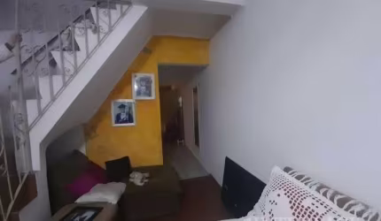 Casa para venda 250m² de área construida com 2 dormitórios, 2 banheiros, 2 vagas na Vila Roque zona norte