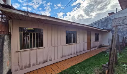Casa com 2 dormitórios para alugar, 48 m² por R$ 950,00/mês - Bairro Alto - Curitiba/PR