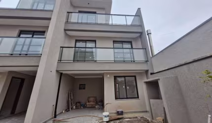 Sobrado com 3 dormitórios para alugar, 130 m² por R$ 3.500/mês - Boqueirão - Curitiba/PR
