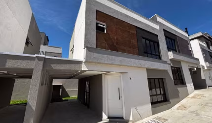 Sobrado com 3 dormitórios à venda, 101 m² por R$ 713.000,00 - Pilarzinho - Curitiba/PR