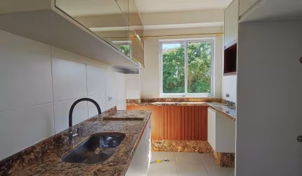 Apartamento com 2 dormitórios para alugar, 42 m² por R$ 2.100/mês - Capão Raso - Curitiba/PR