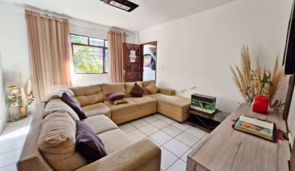 Casa térrea com edícula averbada - terreno de 468m2