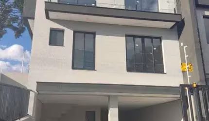 Sobrado com 3 quartos Boa Vista - Curitiba - PR