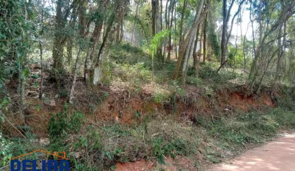 Terreno Escriturado em Terra Preta: Tranquilidade e Natureza Próxima a SP