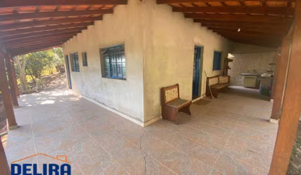 Chácara com dois lotes, com uma ótima localização.