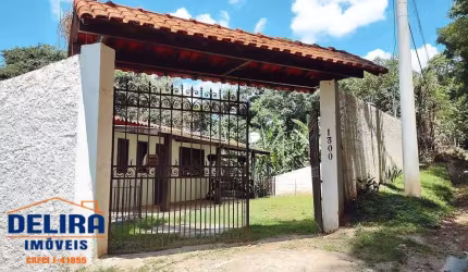 Chácara de 630m² a 1km da Rodovia Fernão Dias em Atibaia