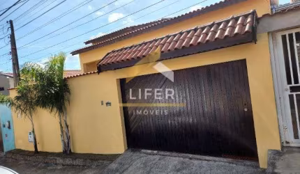 Casa com 3 quartos à venda na Rua Armando Júlio Bisogni, 176, Parque Santa Bárbara, Campinas, 154 m2 por R$ 435.000