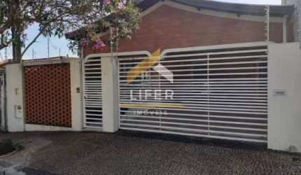 Casa com 3 quartos à venda na Rua Presidente Wenceslau, 805, Jardim Flamboyant, Campinas, 230 m2 por R$ 820.000