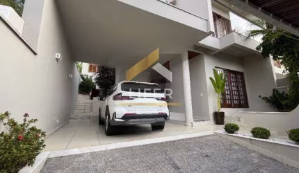 Casa em condomínio fechado com 4 quartos à venda na Rua José Jorge Farah, 152, Parque Nova Campinas, Campinas, 300 m2 por R$ 1.980.000
