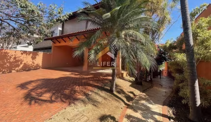 Casa em condomínio fechado com 4 quartos à venda na Rua Nilce Cottini Lombello, 60, Bairro das Palmeiras, Campinas, 330 m2 por R$ 2.200.000