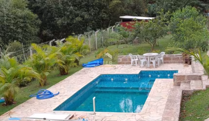Chácara / sítio com 3 quartos à venda na Avenida Arquiteto Clayton Alves Corrêa, SN, Vale Verde, Valinhos, 320 m2 por R$ 1.450.000