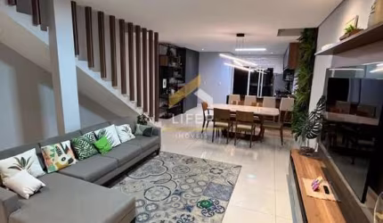 Casa com 3 quartos à venda na Dimas Bento de Almeida, 7, Fazenda Grande, Jundiaí, 179 m2 por R$ 690.000
