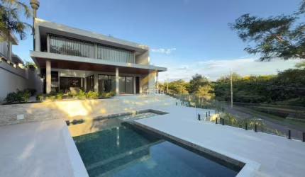 Casa em condomínio fechado com 4 quartos à venda na Rua Romilda Aparecida Cruz, 10, Residencial Jatibela, Campinas, 700 m2 por R$ 7.500.000