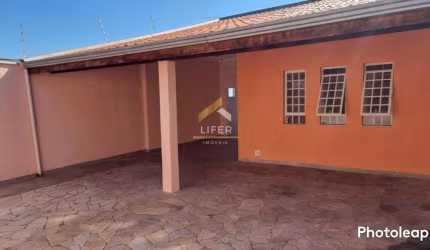 Casa com 3 quartos à venda na Vila Aeroporto, Campinas , 182 m2 por R$ 450.000