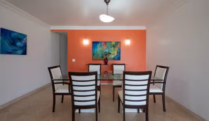 Lindo apartamento frontal mar - 3 suites.