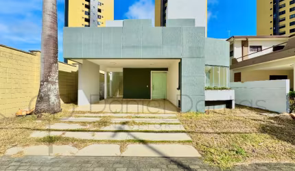 Oportunidade PORTO BOULEVARD em Neópolis. Casa com 4/4 e espaço gourmet
